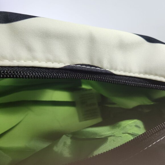 Kate Spade Polka Dot makeup bag Green Accents Zipper Closure toiletry tote - Picture 5 of 8